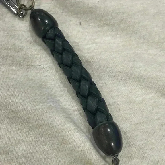 Sachin & Babi necklace - Picture 10 of 11